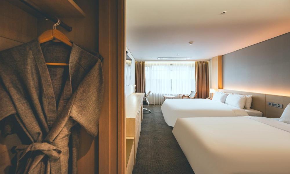 Wonju City Hotel Hyeoksin Exterior photo